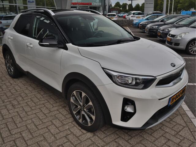KIA Stonic 1.0 T-GDi DynamicPlusLine | Navigatie | Camera | Climate Control | Trekhaak | tot 10 jaar Garantie |