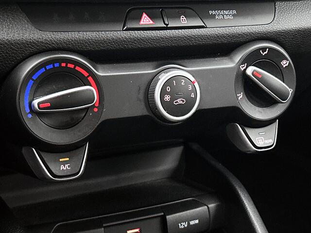 KIA Stonic 1.0 T-GDi MHEV DynamicLine | Trekhaak | LED | Apple Carplay/Android Auto |