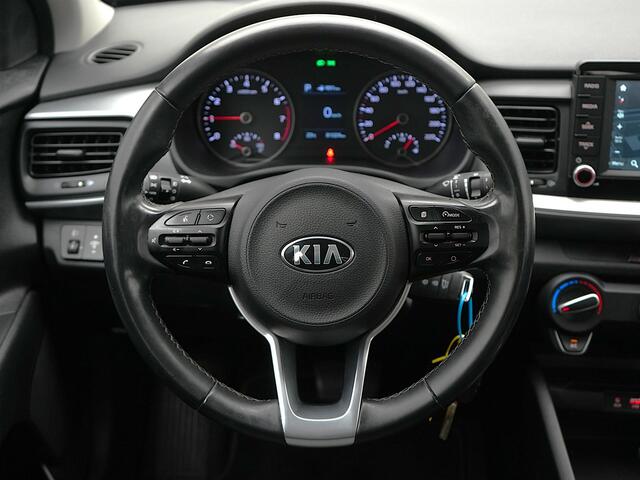 KIA Stonic 1.0 T-GDi DynamicLine Navigatie | Parkeersensoren |