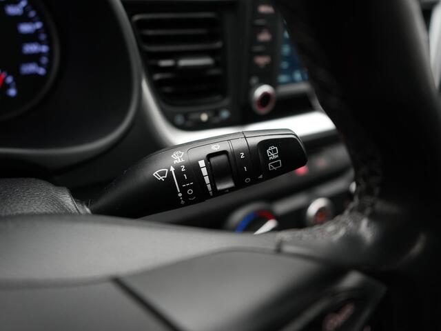 KIA Stonic 1.0 T-GDi DynamicLine Navigatie | Parkeersensoren |