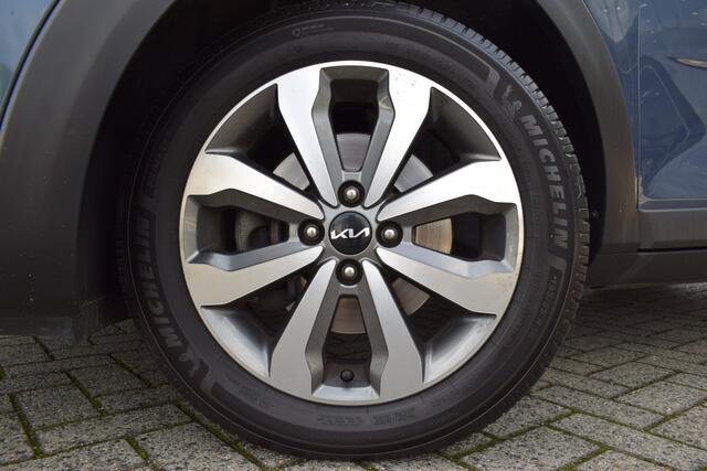KIA Stonic 1.0 T-GDi MHEV DynamicPlusLine | Camera | Navigatie | Apple carplay & Android auto | Keyless PDC | tot 10jr. Kia Garantie |