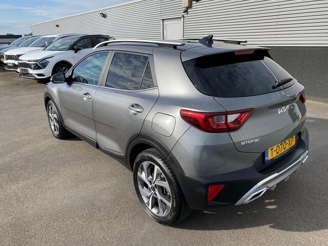 KIA Stonic 1.0 T-GDi MHEV GT-Line Automaat, NL-auto, Stoel- & stuurwiel verwarmd, lage KM stand, zeer netjes, keyless, navigatie, Apple CarPlay/Android auto, parkeersensoren, camera