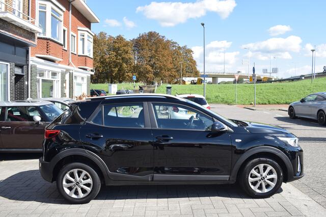 KIA Stonic 1.0 T-GDi MHEV DynamicLine P.Camera Adaptieve Cruise Apple Carplay