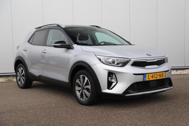KIA Stonic 1.0 T-GDi MHEV DynamicPlusLine 101PK LMV Keyless Navigatie Achteruitrijcamera Carplay Android Climate Cruise Control