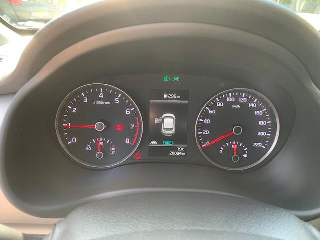 KIA Stonic 1.0 T-GDi MHEV DynamicPlusLine, navigatie, camera .