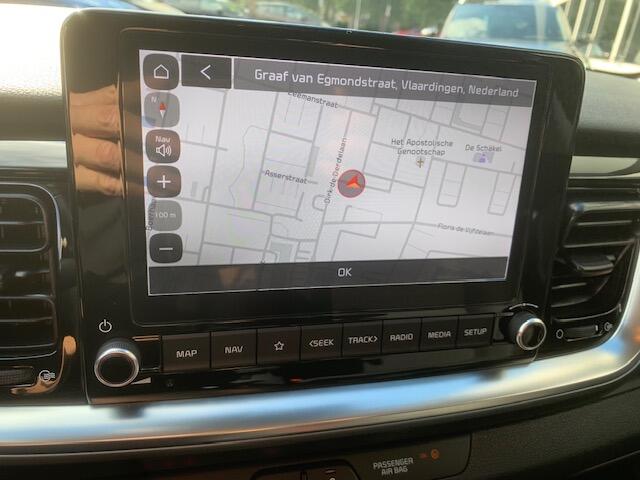 KIA Stonic 1.0 T-GDi MHEV DynamicPlusLine, navigatie, camera .