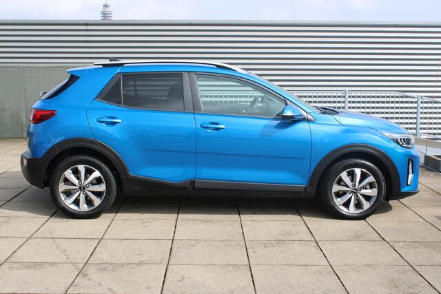 KIA Stonic 1.0 T-GDi MHEV DynamicPlusLine Stuur+Stoel verwarming / Navigatie / Camera