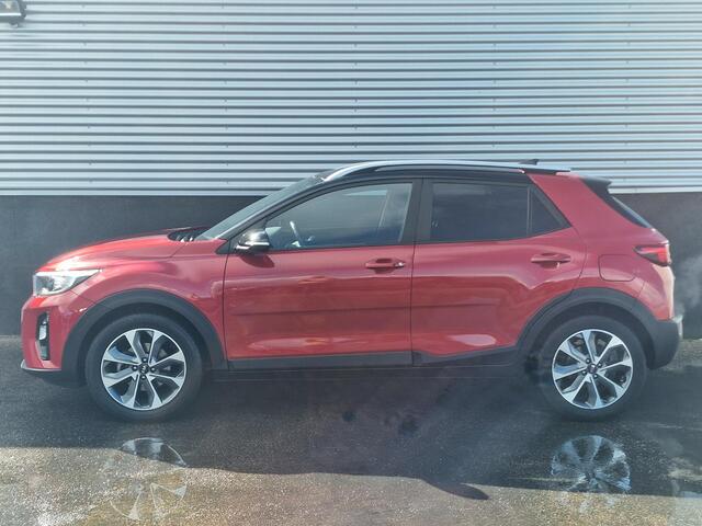 KIA Stonic 1.0 T-GDi DynamicPlusLine Nieuw geleverd en dealeronderhouden, Navigatie, Smart Key, Privacy glass, Achteruitrijcamera, Cruise control, Climate control