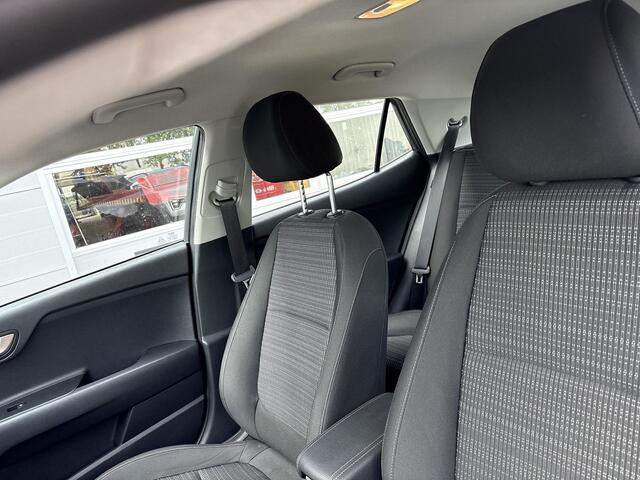 KIA Stonic 1.0 T-GDi MHEV DynamicLine | Fabrieksgarantie | NieuwStaat | 16inch lichtmetaal | Trekhaak