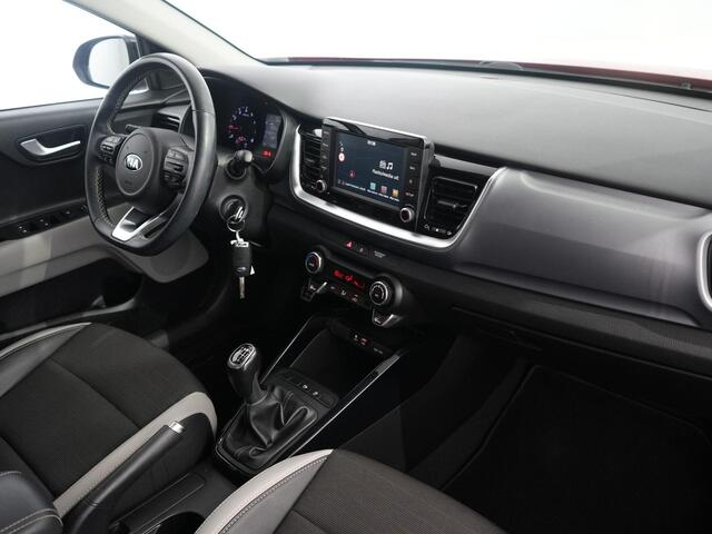 KIA Stonic 1.0 T-GDi DynamicPlusLine | Carplay | Camera | Cruise | Navi | DAB |