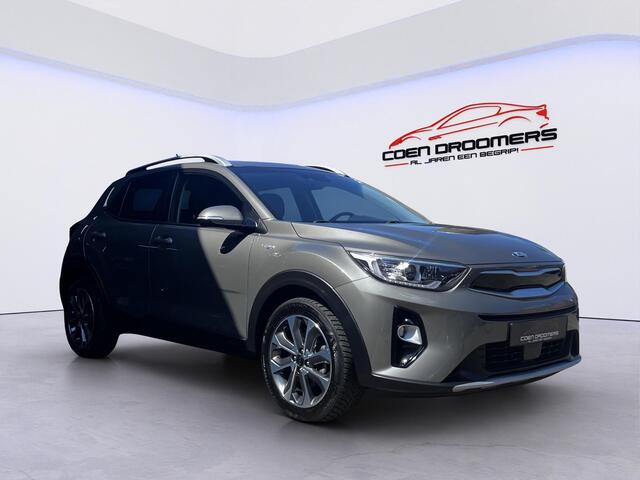 KIA Stonic 1.0 T-GDi Platinum Edition /Apple Carplay/Panodak/Parkeersens+Cam/Cruise&Clima Contr./Stoel-Stuurverw./Leder/DAB+/Navi/17"LMV/(MET GARANTIE*)