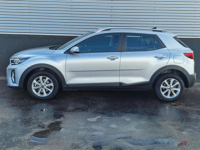KIA Stonic 1.0 T-GDi MHEV DynamicLine Navigatie, Achteruitrijcamera, Cruise control, NL-auto, BTW-auto