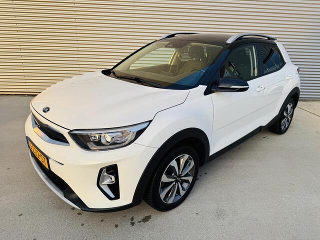 KIA Stonic 1.0 T-GDi MHEV DynamicPlusLine Trekhaak | NW geleverd & Onderhouden | Privacyglass | Keyless | 10-2020