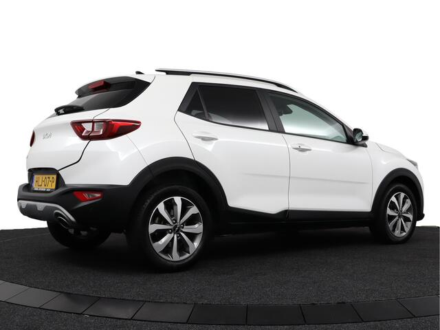 KIA Stonic 1.0 T-GDi MHEV DynamicPlusLine - Camera - Stoel/stuurverarming - AppleCarplay - Android Auto - Fabrieksgarantie tot 04-2032