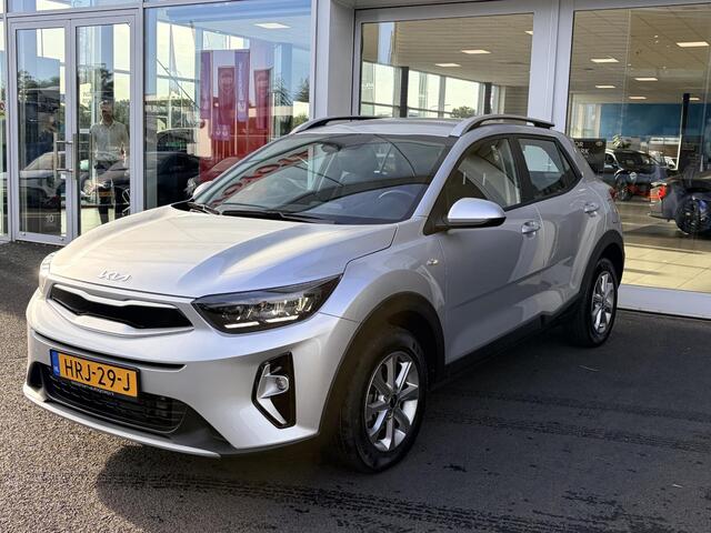 KIA Stonic 1.0 T-GDi MHEV DynamicLine | Achteruitrijcamera | DAB | Lane Assist | Navigatie | Climate Control