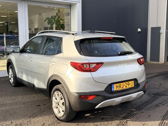 KIA Stonic 1.0 T-GDi MHEV DynamicLine | Achteruitrijcamera | DAB | Lane Assist | Navigatie | Climate Control