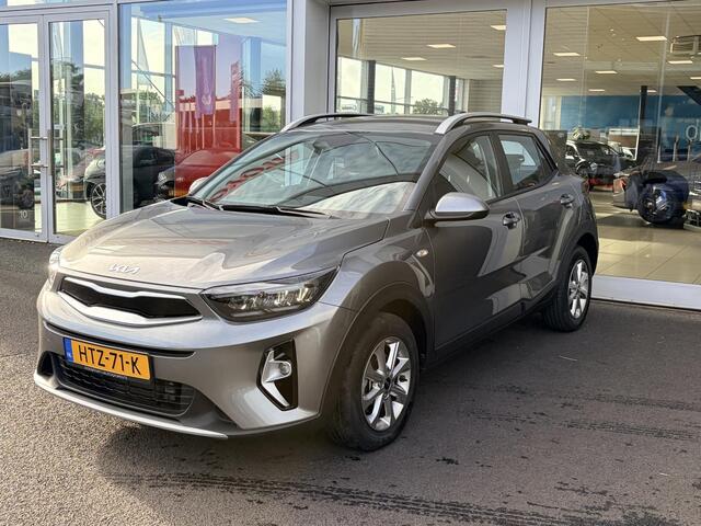 KIA Stonic 1.0 T-GDi MHEV DynamicLine | Lichtmetalen Velgen | Climate Control | Cruise Control | Parkeersensoren achter | Achteruitrijcamera
