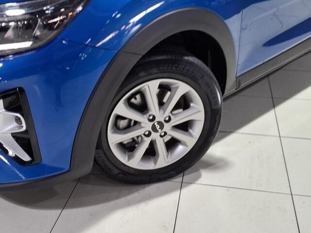 KIA Stonic 1.0 T-GDi MHEV DynamicLine Apple Carplay/Android Auto, Navigatie, Camera.