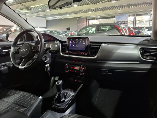 KIA Stonic 1.0 T-GDi MHEV DynamicLine Apple Carplay/Android Auto, Navigatie, Camera.