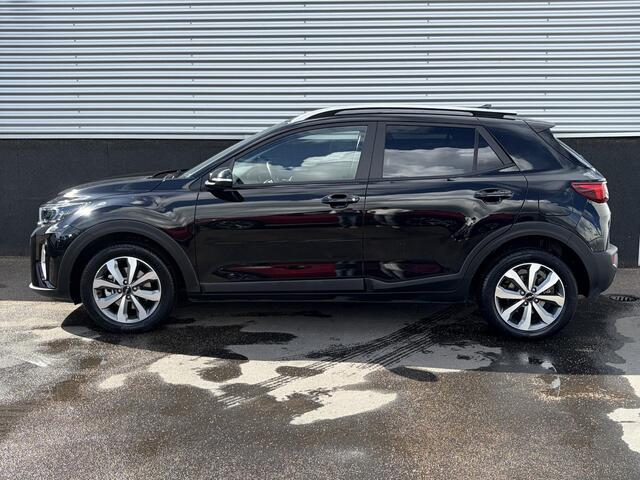 KIA Stonic 1.0 T-GDi MHEV DynamicPlusLine Navigatie, Achteruitrijcamera, Climate control, Smart Key, Cruise control, Nieuw geleverd, 1e eign. Dealeronderhouden