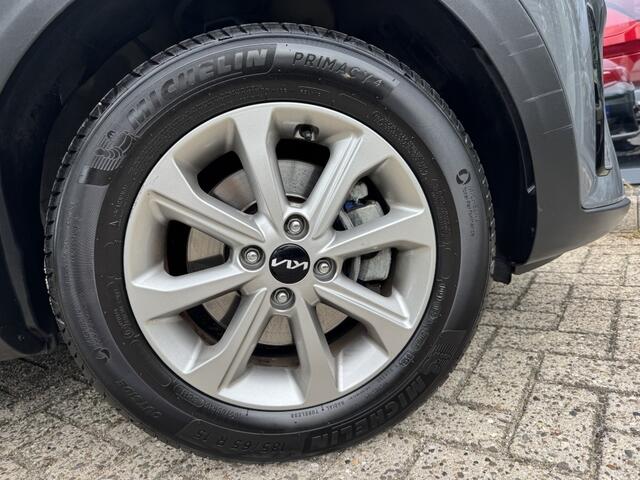 KIA Stonic 1.0 T-GDi MHEV Dyn L – foto 10