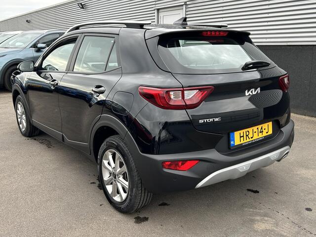 KIA Stonic 1.0 T-GDi MHEV DynamicLine NL-auto, Parkeersensoren, Navigatie, Climate control, Apple CarPlay/Android auto, achteruitrijcamera, – foto 4