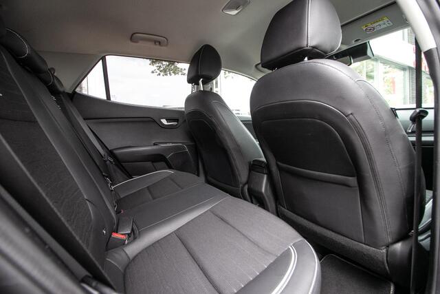 KIA Stonic 1.0 T-GDi MHEV GT-Line | Trekhaak afn | stoel en stuurverwarming – foto 6