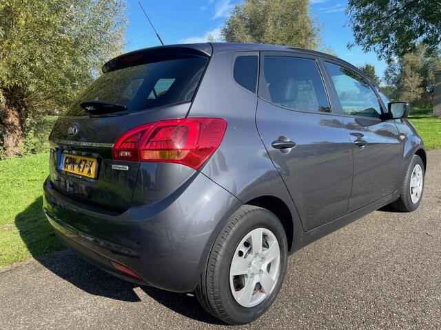 KIA VENGA 1.4 CVVT Dynamic Plus Line navigatie/camera/half leer/Bluetooth