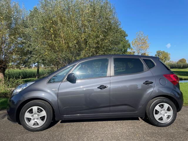 KIA VENGA 1.4 CVVT Dynamic Plus Line navigatie/camera/half leer/Bluetooth