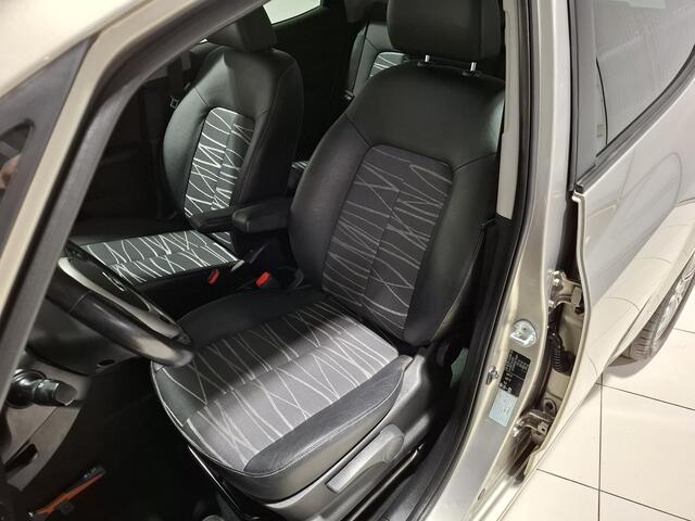 KIA VENGA 1.4 CVVT DynamicPLusLine Super compleet ! Navigatie !