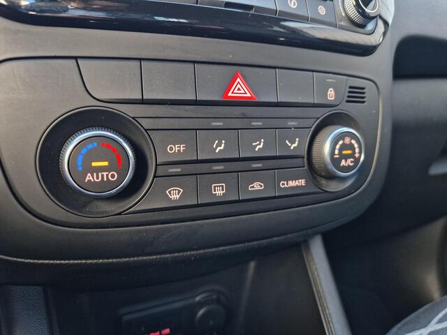 KIA VENGA 1.4 CVVT DynamicPLusLine | Navi | Clima | PDC | Lichtsensor | LED dagrijverlichting |