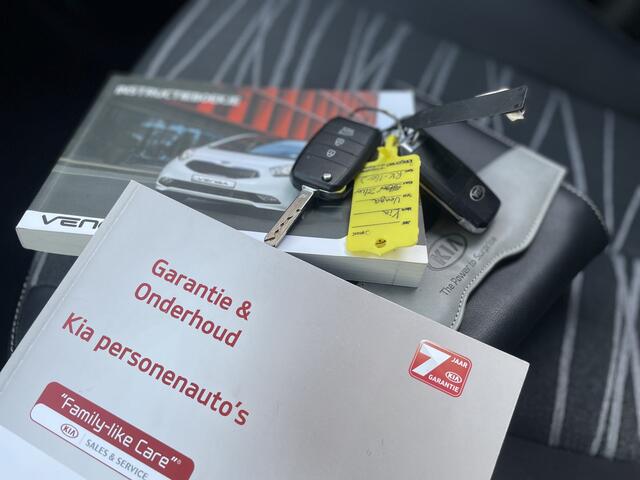 KIA VENGA 1.4 Schuifdak, trekhaak, navigatie, kia topkwaliteit