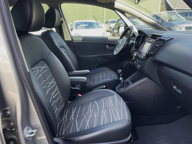 KIA VENGA 1.4 Schuifdak, trekhaak, navigatie, kia topkwaliteit