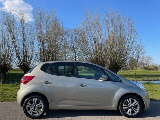 KIA VENGA 1.6 CVVT ExecutiveLine/navi/camera/incl. garantie en afl.beurt