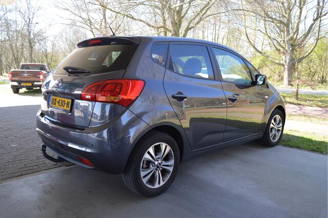 KIA VENGA 1.4 CVVT DynamicPLusLine | NL auto | Trekhaak | Parkeercamera