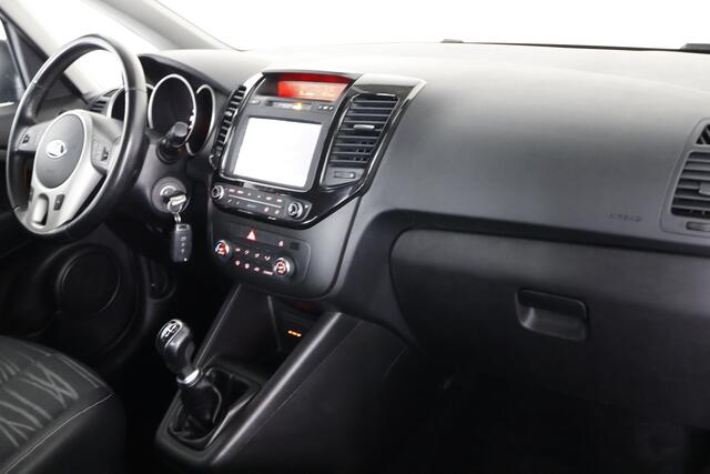KIA VENGA 1.4 CVVT DynamicLine / Navi / Camera / Clima / Cruisecontrol / Bluetooth