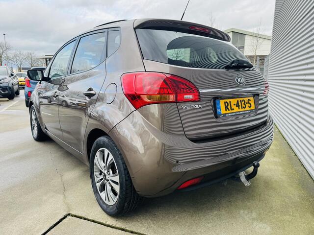 KIA VENGA 1.4 Summer Edition Trekhaak | Panoramadak | Dealerauto | Navi | Clima | Cruise