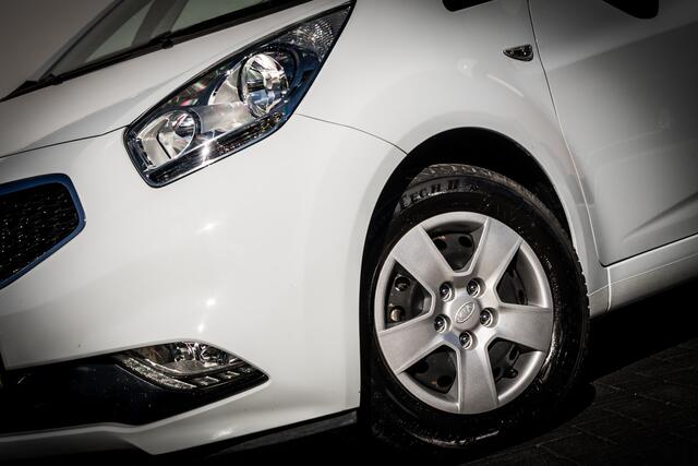 KIA VENGA 1.4 90 PK CVVT DynamicPLusLine RIJKLAAR INCL GARANTIE | NED AUTO | Airco | Navi | PDC | Camera | Trekhaak |