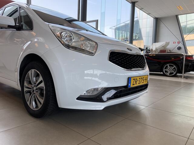 KIA VENGA 1.6 CVVT DynamicPLusLine,Automaat,Climatecontrol,Stoelverwarming,Keyless Entry,Achteruitrijsensoren,Aux Ipod Usb Aansluiting,16 Inch Lmv