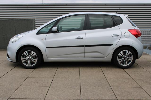 KIA VENGA 1.6 CVVT DynamicPLusLine Navigatie / Camera / Trekhaak