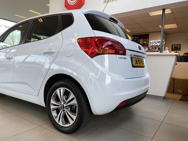 KIA VENGA 1.4 CVVT DynamicPLusLine,Navigtie,Achteruitrijcamera,Spraakbediening,Parkeersensoren Achter,Elektrischpakket,Airco,Cruisecontrol,16 Inch Lmv