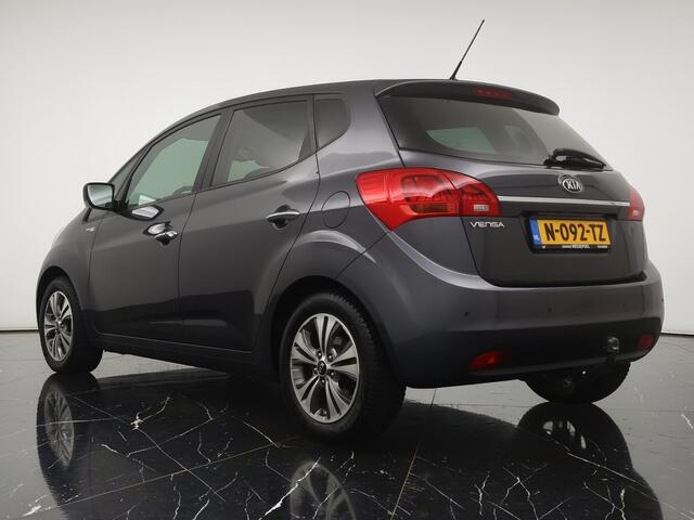 KIA VENGA 1.6 CVVT DCT6 ExecutiveLine Automaat - Navigatie - Camera - Climate control - Cruise control - Trekhaak - 12 maanden garantie