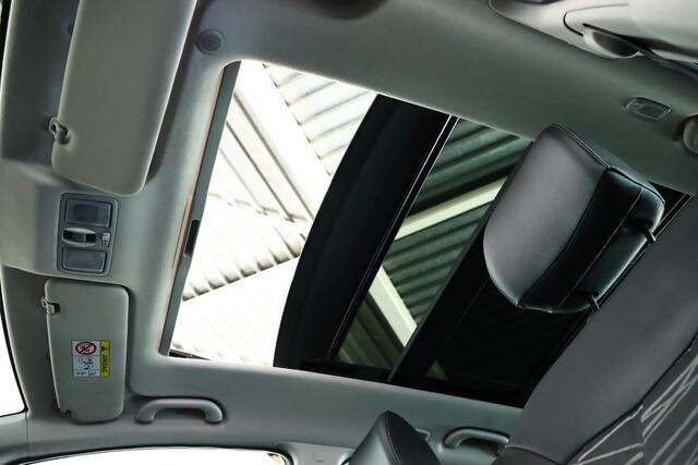 KIA VENGA 1.6 CVVT ExecutiveLine / Opendak / Aut / Cam / Navi