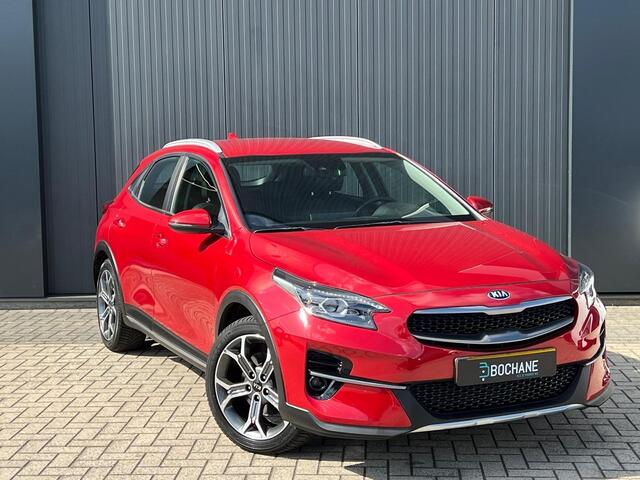 KIA Xceed 1.0 T-GDi DynamicLine All-season banden | Camera | Apple Carplay & Android Auto | 18-inch | Navigatie | Parkeersensoren