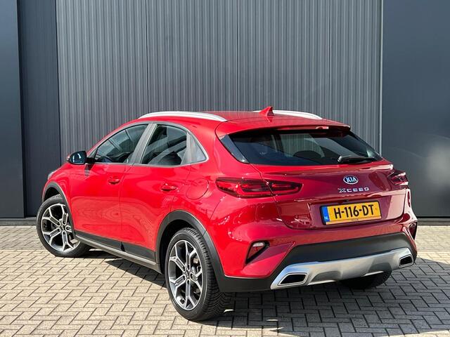 KIA Xceed 1.0 T-GDi DynamicLine All-season banden | Camera | Apple Carplay & Android Auto | 18-inch | Navigatie | Parkeersensoren