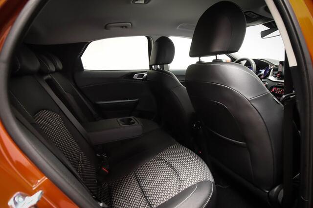 KIA Xceed 1.6 GDi PHEV DynamicPlusLine | APPLE CARPLAY | DRAADLOZE LADER | HALF LEDER | STOEL/STUUR VERWARMING | CAMERA | 16"