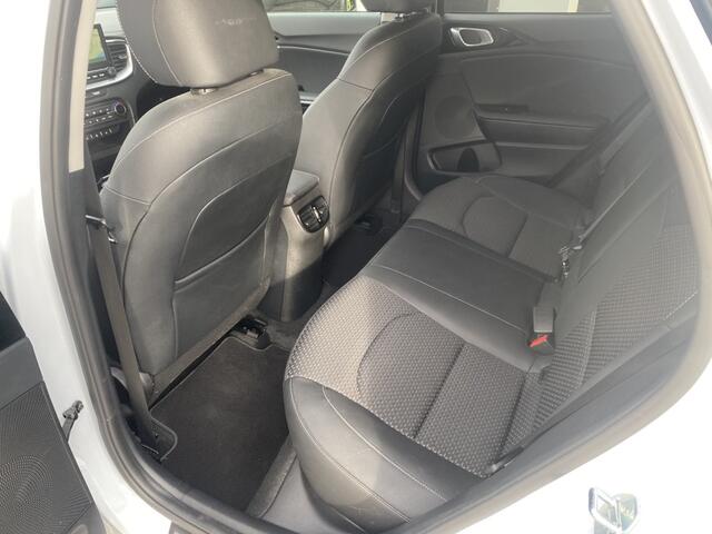 KIA Xceed 1.5 T-GDI MHEV DynamicPlusLine 160Pk Mild Hybride // 22.000Km info Roel 0492-588951