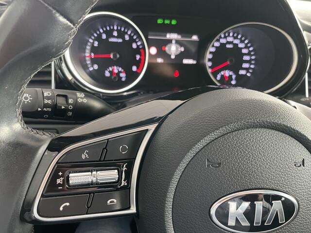 KIA Xceed 1.0 T-GDi DynamicPlusLine Climate control - Cruise control - Park. sensoren A - Navi full map - A-uitrijcamera - MFL-Stuurwiel - Led verlichting - Mistlampen - LMV 18" - Spiegels E-V+VW - V-Stoelen VW - Bluetooth