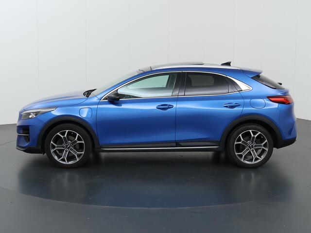 KIA Xceed 1.6 GDi PHEV ExecutiveLine | Panoramadak | Lederen Bekleding | Stoelventilatie | Elektrisch verstelb. bestuurdersstoel met geheugen | Stoel/Stuurwielverwarming