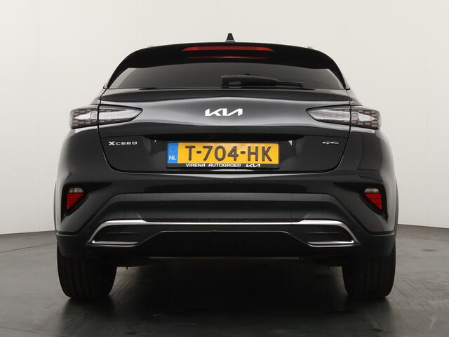 KIA Xceed 1.5 T-GDi GT-Line First Edition - LED Koplampen - Lichtmetalen Velgen 18'' - Adaptief Cruise Control - Climate Control - Stoel/Stuur Verwarming - Fabrieksgarantie Tot 2030